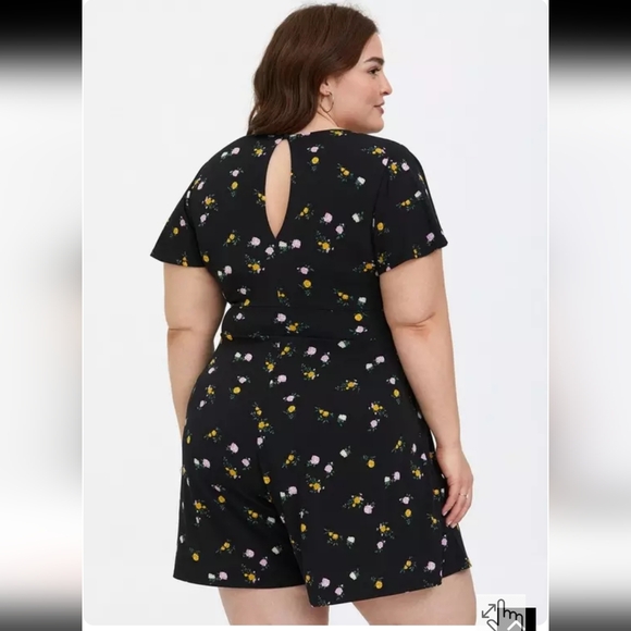 TORRID Black Floral Studio Knit Romper 2XL - Picture 3 of 11